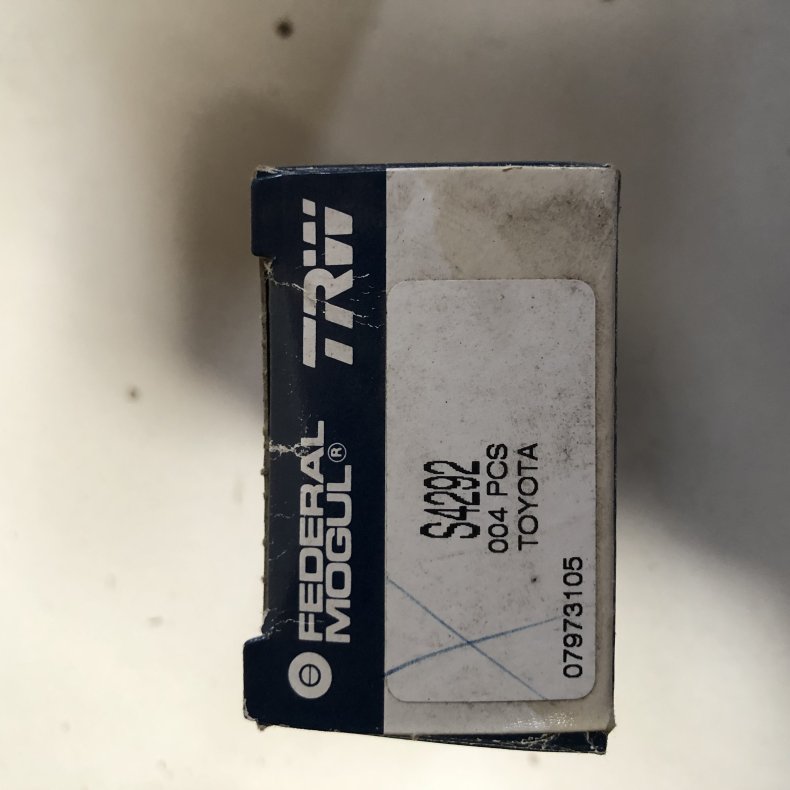 Toyota 2Y udstdningsventil
