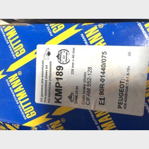 Peugeot 406 1,6 - 1,8 bremsebakkes�t