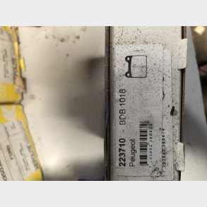 Peugeot 505 bremseklodss�t for