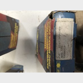 Div. Renault bremseklodses�t for