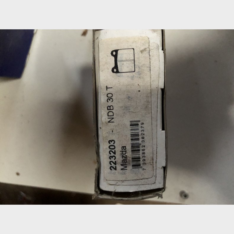 Mazda 323 FA4 &amp; RX-5 bremseklodsest for
