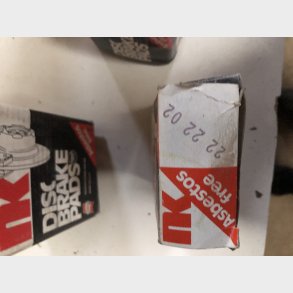 Nissan 610, B210 & B310 bremseklodss�t for