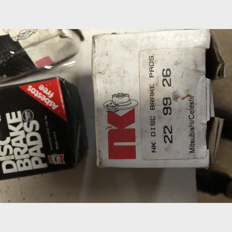 Daihatsu, Mazda, Mitsubishi &amp; Toyota bremseklodsest for
