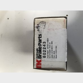 Nissan Pathfinder / Pick Up / Urvan hjulcylinder bag