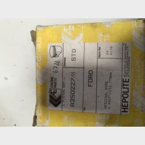 Ford 401 cu. in. stempel std. str.