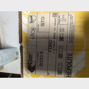 Ford 2,8 Cologne V6 stempels�t std. str.