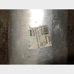 Opel Omega A mellempotte