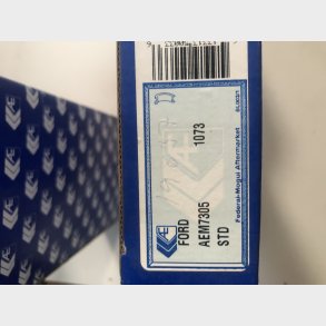 Ford 2703E, 2704E, 2708E, 2709E, 2715E, 360 Cu. In. 365/6, Dover 110, 130 & 150 hovedlejes�t std.