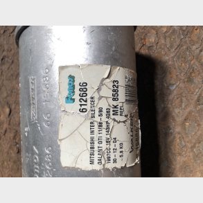 Mitsubishi Galant E30 mellempotte