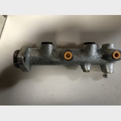 Audi 50 &amp; VW Polo bremsehovedcylinder