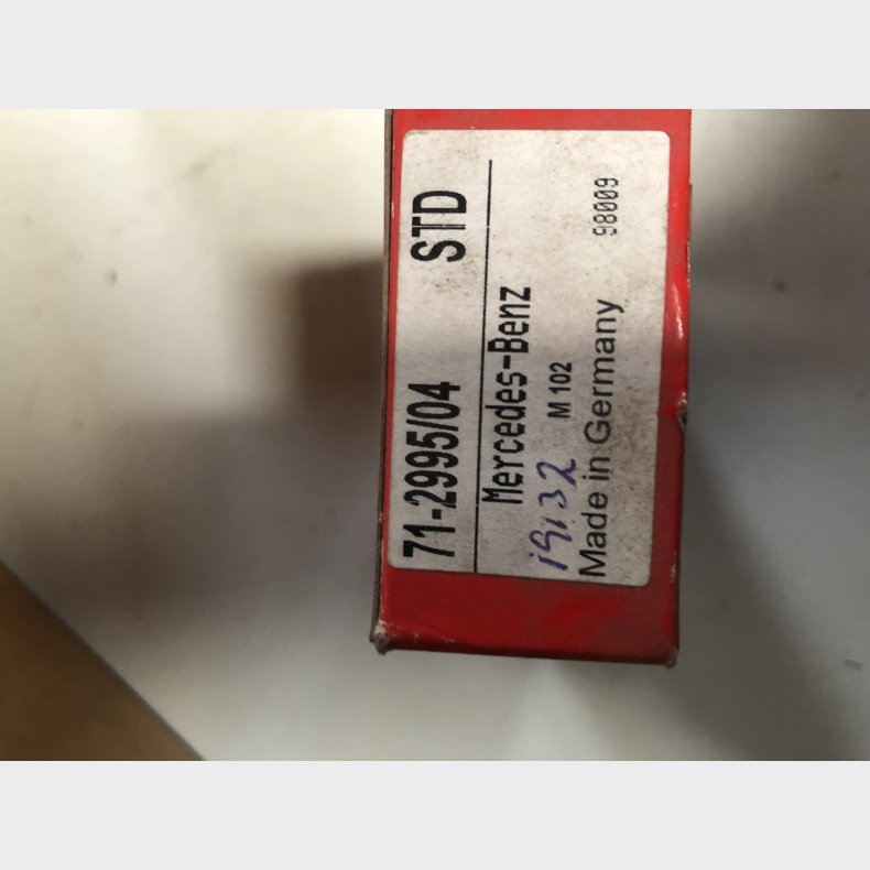 MB W201 1,8E &amp; 2,3-16V plejllejest 0,25mm