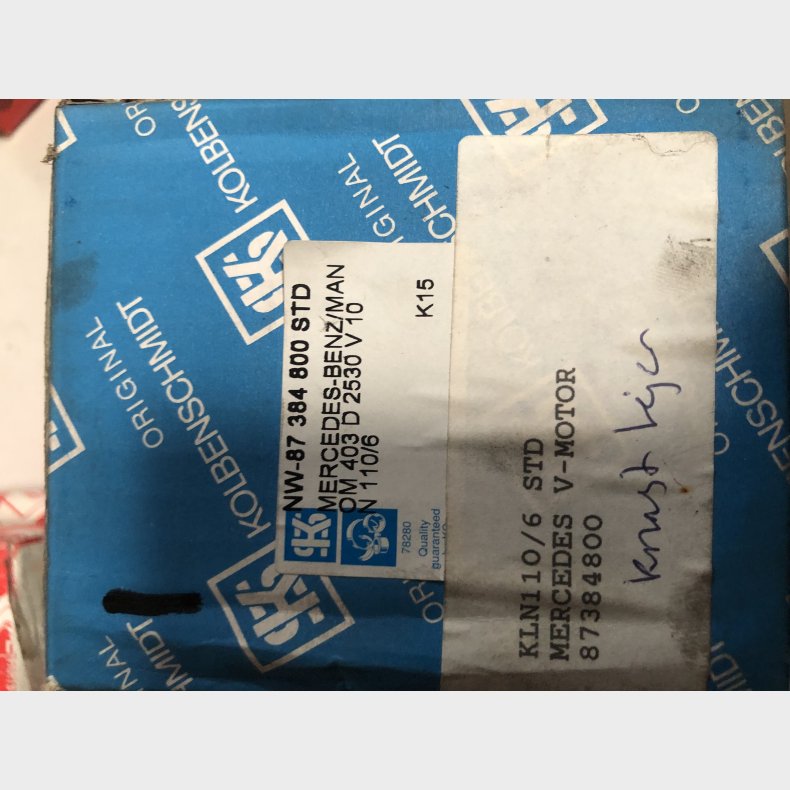 MAN D2530/2540 &amp; MB OM403/423 knastaksel lejest