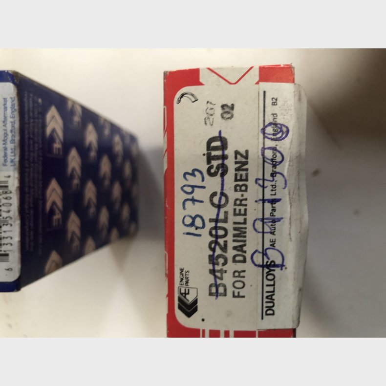 MB 200/8, 200D/8 220/8 &amp; 220D/8 plejllejest std.