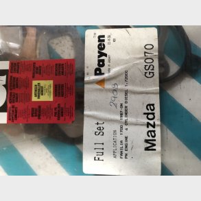 Mazda 323 1,7D motorpakningss�t