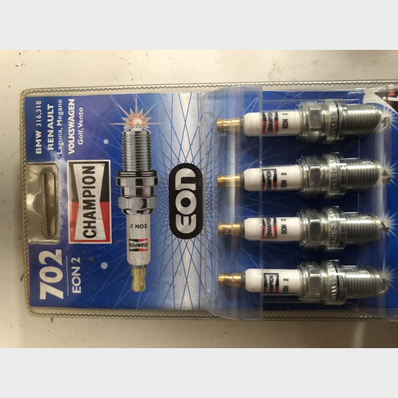 Champion 702 tndrr ( 4-pak ).