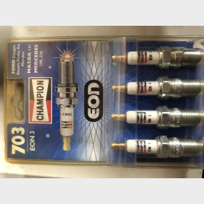 Champion 703 t�ndr�r ( 4-pak ).