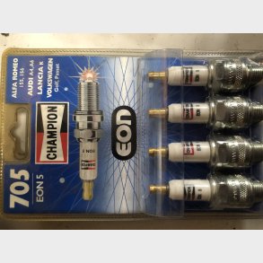 Champion 705 t�ndr�r ( 4-pak ).