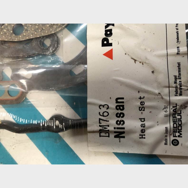 Nissan Cedric Y30 2,0 slibest