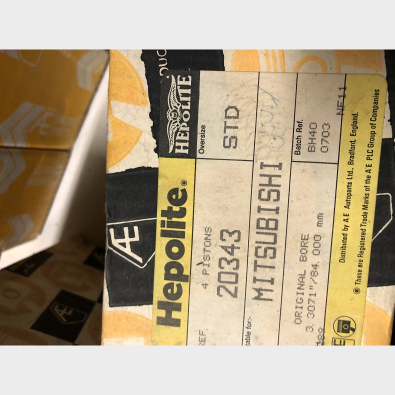 Mitsubishi 4G52 stempelst std. str.