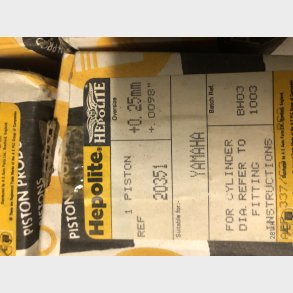 Yamaha RD400 & RD400DX stempel 0,25mm overstr.