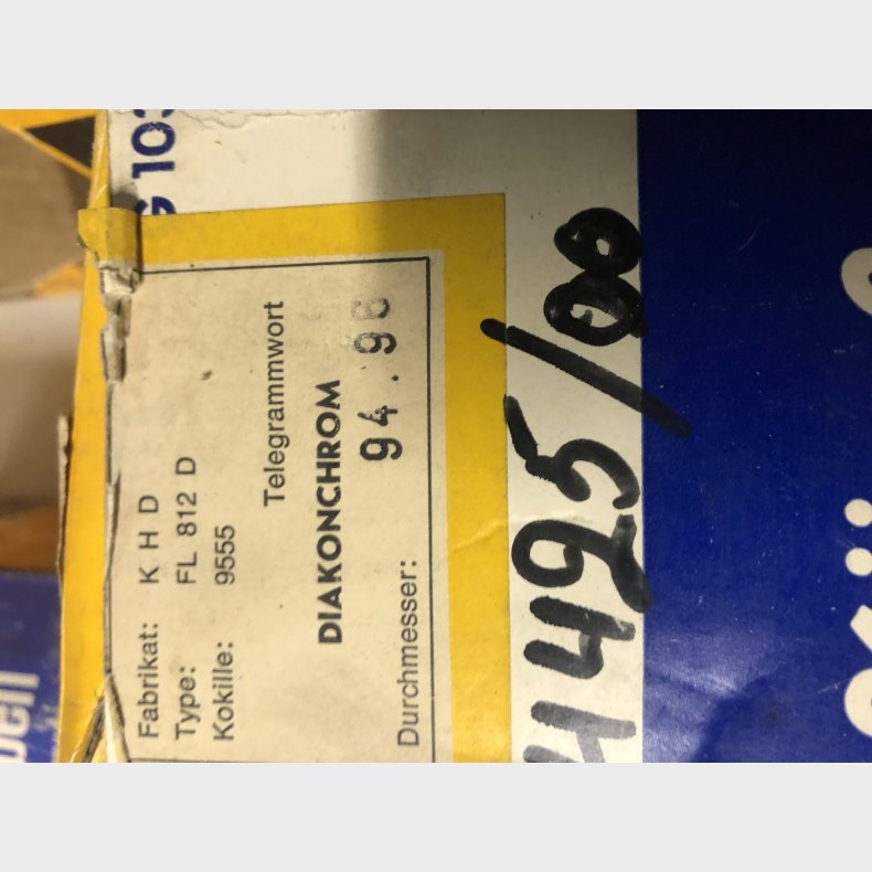 KHD FL812D stempel std. str.