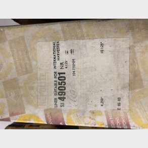 IH B614, B634, BTD8, DB281 foring